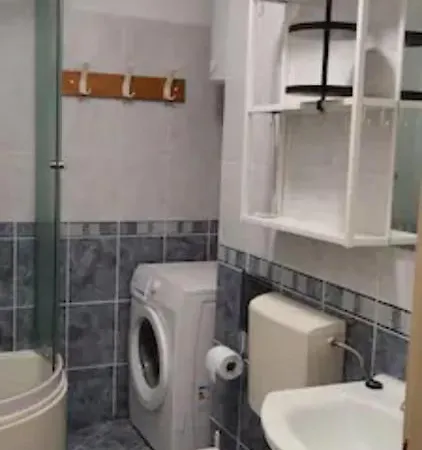 1 Bedroom Flat 15 Minutes From The Sea And Downtown